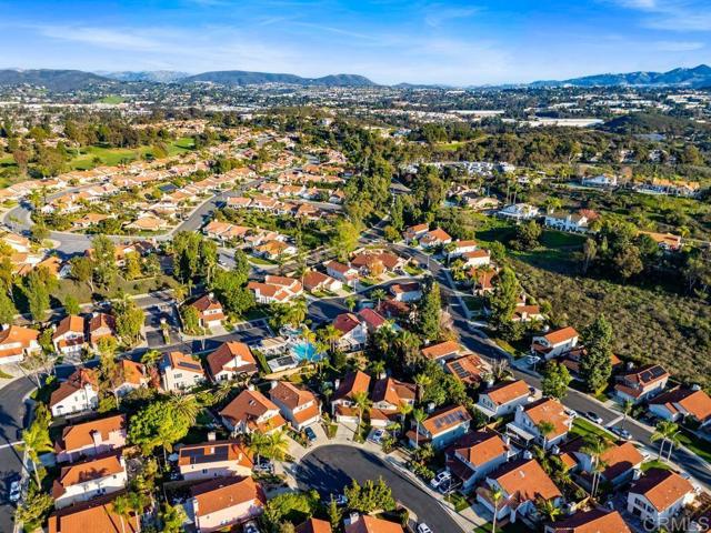 Detail Gallery Image 51 of 56 For 2655 Seacrest, Vista,  CA 92081 - 3 Beds | 2/1 Baths