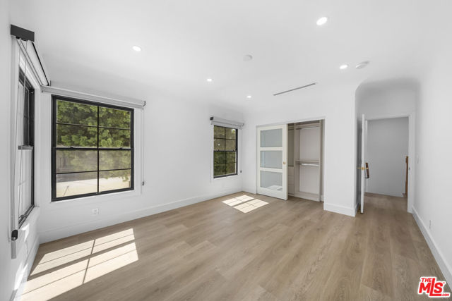 1722 N Vista Street, Los Angeles CA: https://media.crmls.org/mediaz/061be76c-491f-490e-9c82-7f75117f3b03.jpg