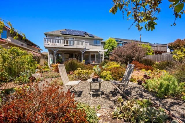 316 Valdez Avenue, Half Moon Bay CA: https://media.crmls.org/mediaz/061c5810-5277-4789-8b60-5c547f66b4ab.jpg