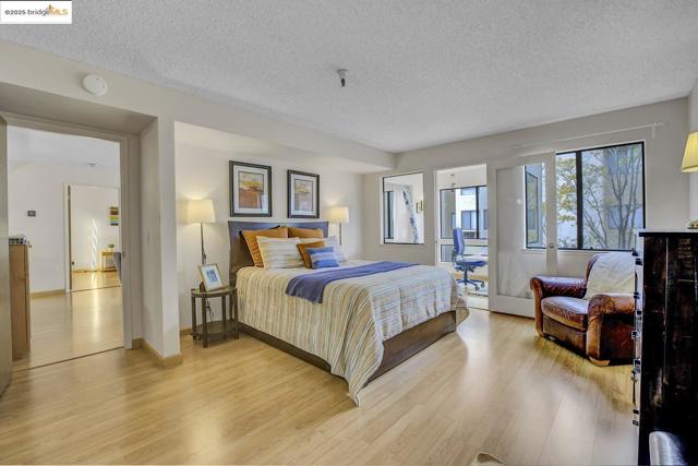 Image 21 of 42 For 545 Pierce St  3002