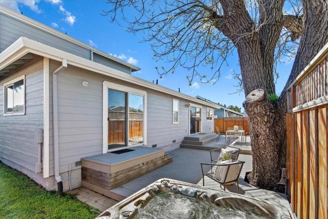 3715 Tranquility Court, Santa Cruz CA: https://media.crmls.org/mediaz/061d1bcd-7144-4142-adce-2096e232c9e3.jpg