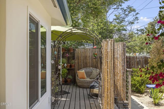 301 Park Road, Ojai CA: https://media.crmls.org/mediaz/061df98b-7698-436d-aa82-80b9adc66d01.jpg