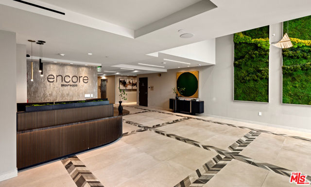 505 S Barrington Avenue, Los Angeles CA: https://media.crmls.org/mediaz/061ea18f-3d14-4bc4-8467-f75b0ea824fa.jpg