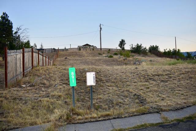 891 S Davis Avenue, Weed CA: https://media.crmls.org/mediaz/061ee23c-514f-458f-a523-c4febe7df43f.jpg