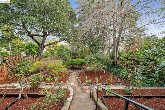 Image 35 of 39 For 534 Mira Vista Ave