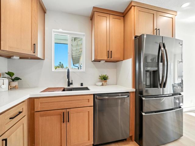 1419 Mount Shasta Avenue, Milpitas CA: https://media.crmls.org/mediaz/0620a542-7643-4e11-8cf1-779e6ce31e77.jpg