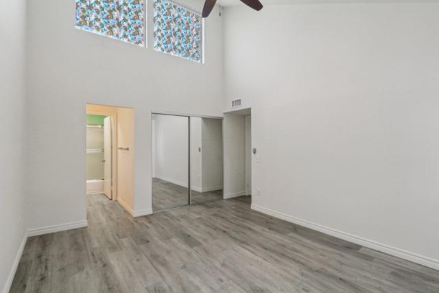 10263 Caminito Toronjo, San Diego CA: https://media.crmls.org/mediaz/0620ccde-c014-4552-8101-c254b490004c.jpg