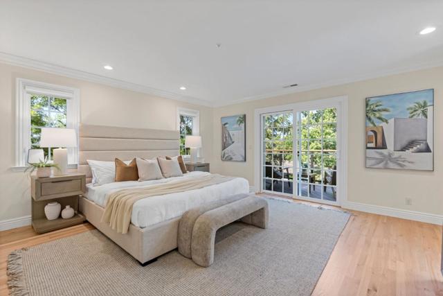 739 Oak View Way, Redwood City CA: https://media.crmls.org/mediaz/062238c0-74a5-4813-9b4e-0efdb37f1c9c.jpg