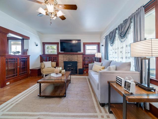 906 West Street, Hollister CA: https://media.crmls.org/mediaz/0622f463-d1c6-4ba9-ad39-bd4a5da3c1b5.jpg