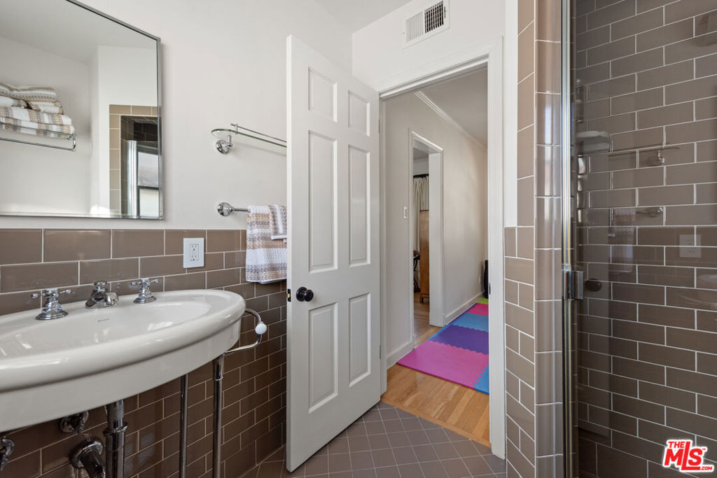 MLS #26833923 image #28