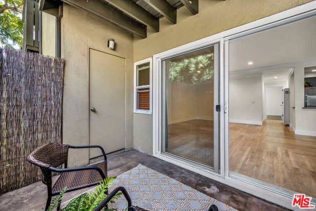 4818 Hollow Corner Road, Culver City CA: https://media.crmls.org/mediaz/062526e6-ae6b-4a51-a82c-47341f0202ab.jpg