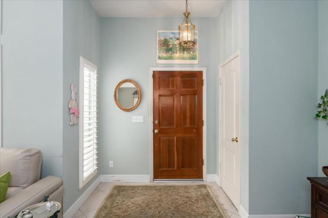 1130 Minarets Avenue, Clovis CA: https://media.crmls.org/mediaz/0626740d-af64-41cd-9d87-4e571b54e595.jpg