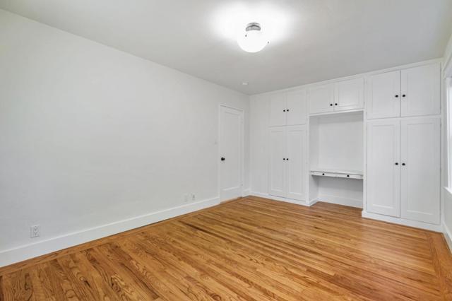2276 Newhall Street, San Jose CA: https://media.crmls.org/mediaz/06275d36-55f1-4372-9523-e139c7ffe34b.jpg