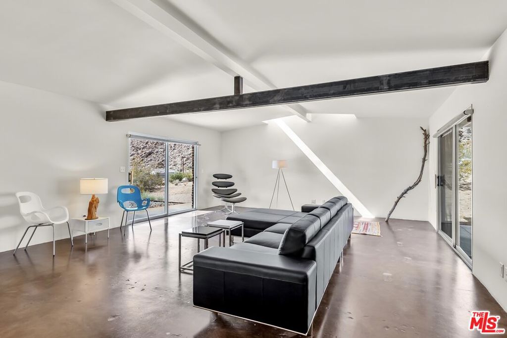 MLS #25542939 image #18