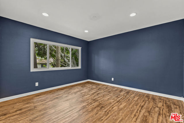 1200 N Flores Street, West Hollywood CA: https://media.crmls.org/mediaz/0627ba51-1896-4881-b565-f5ef01b7ffa7.jpg