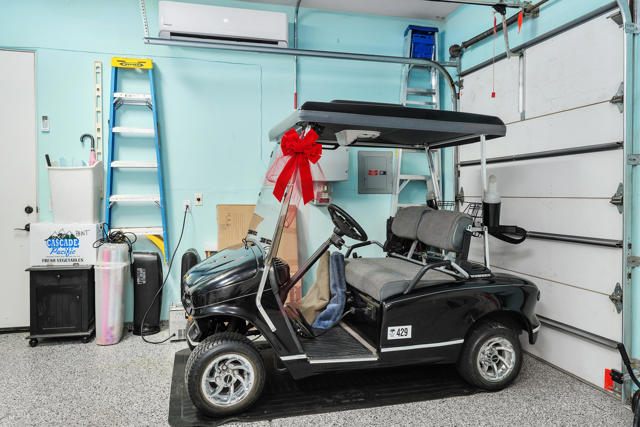 284 Loch Lomond Road, Rancho Mirage CA: https://media.crmls.org/mediaz/06285b0d-4fe9-41bc-940a-8916550e265b.jpg