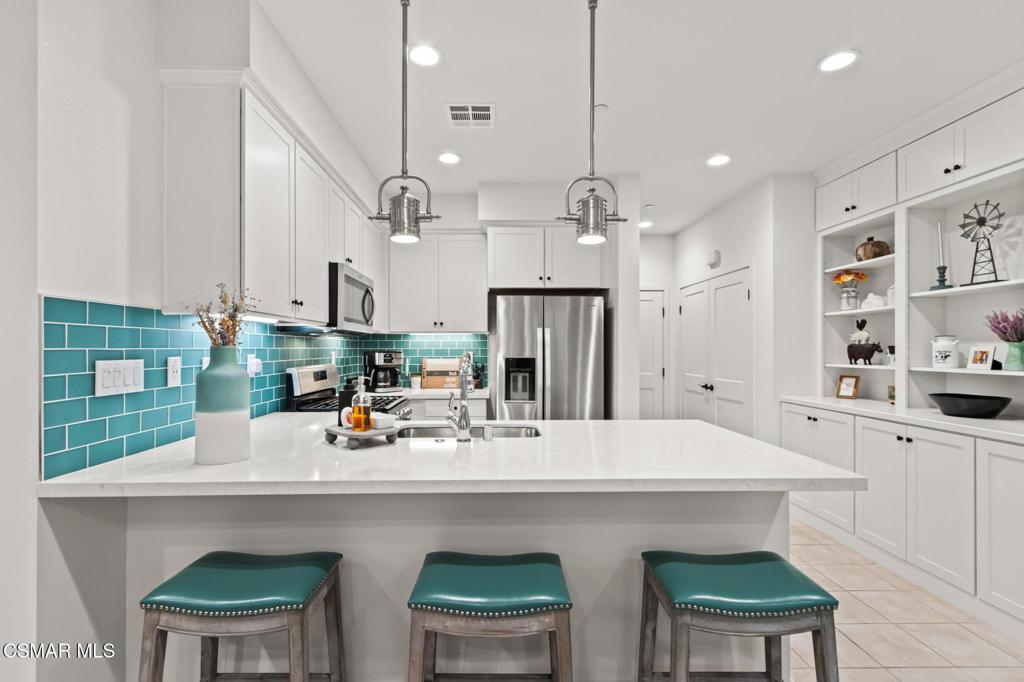 MLS #225003661 img 11