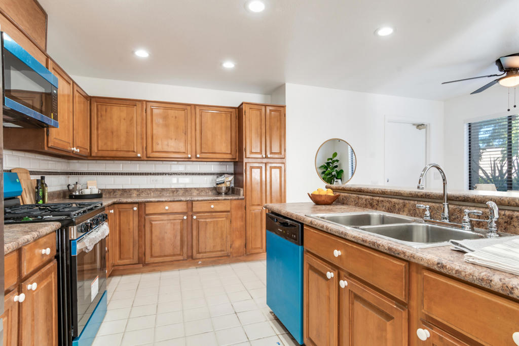 MLS #219141638PS image #7