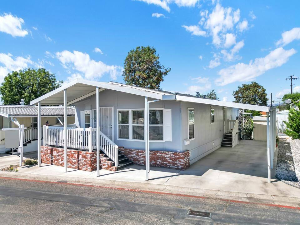 1285 E Washington Ave #SPC 29