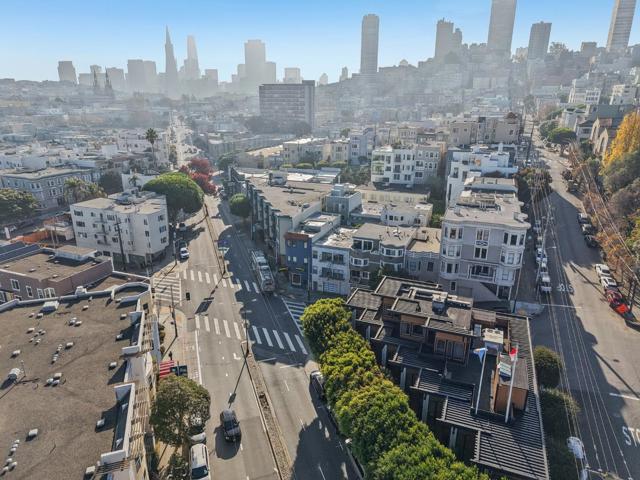 649651 Francisco St, San Francisco CA: https://media.crmls.org/mediaz/062d8ba3-5c35-4be3-b3f0-f66caca1a73e.jpg