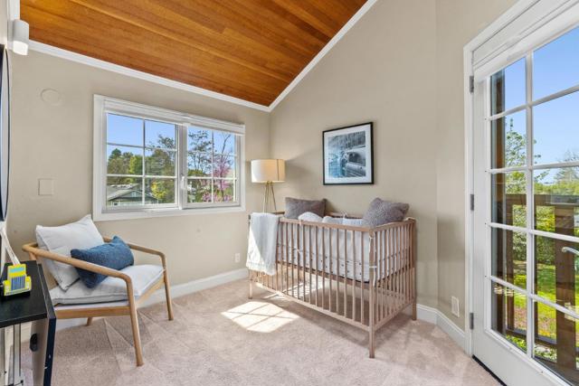 15976 Linda Avenue, Los Gatos CA: https://media.crmls.org/mediaz/062df05b-264d-451e-898b-cff7fba930af.jpg