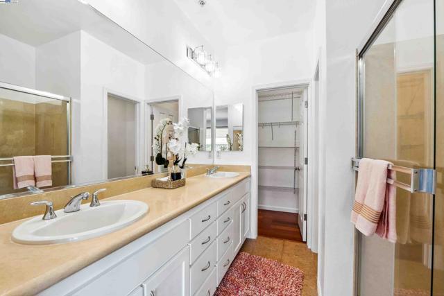 40742 Greystone Ter, Fremont CA: https://media.crmls.org/mediaz/062f54fe-e68e-4eb2-8cbc-20cf656f7942.jpg