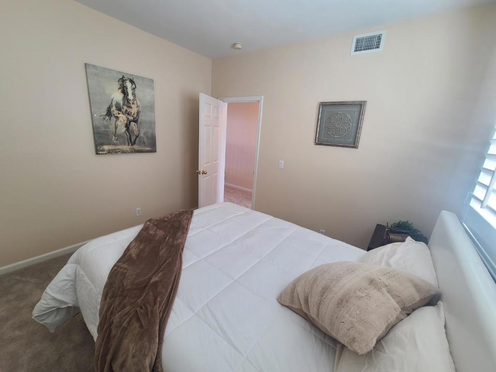 062Fe297 B905 4834 8950 1D95149213A3 4385 Diavila Avenue, Pleasanton, Ca 94588 &Lt;Span Style='BackgroundColor:transparent;Padding:0Px;'&Gt; &Lt;Small&Gt; &Lt;I&Gt; &Lt;/I&Gt; &Lt;/Small&Gt;&Lt;/Span&Gt;