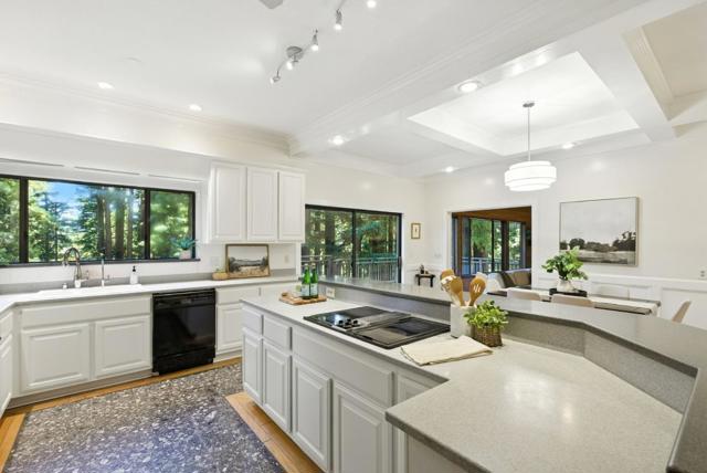 720 Quigg Way, Boulder Creek CA: https://media.crmls.org/mediaz/063007fc-7a19-49de-bd1c-49528503fc95.jpg