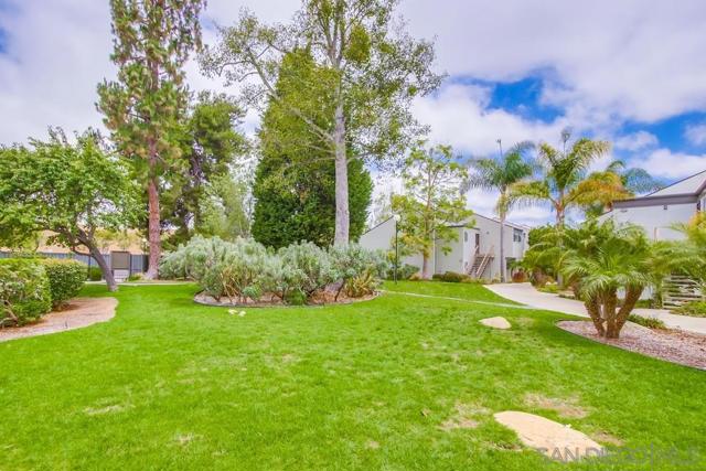 4110 Mount Alifan Pl, San Diego CA: https://media.crmls.org/mediaz/0632e21d-f784-4136-9281-9cda661eb1de.jpg