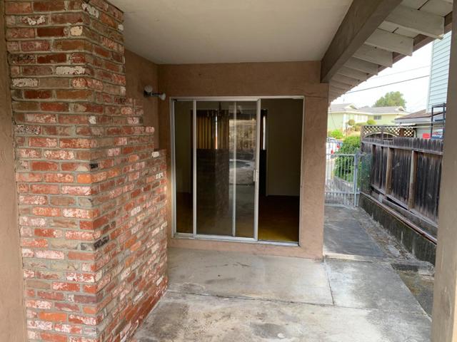 2847 Ralston Way, Hayward CA: https://media.crmls.org/mediaz/06332315-b064-476e-8d46-1c7501fa8fb8.jpg