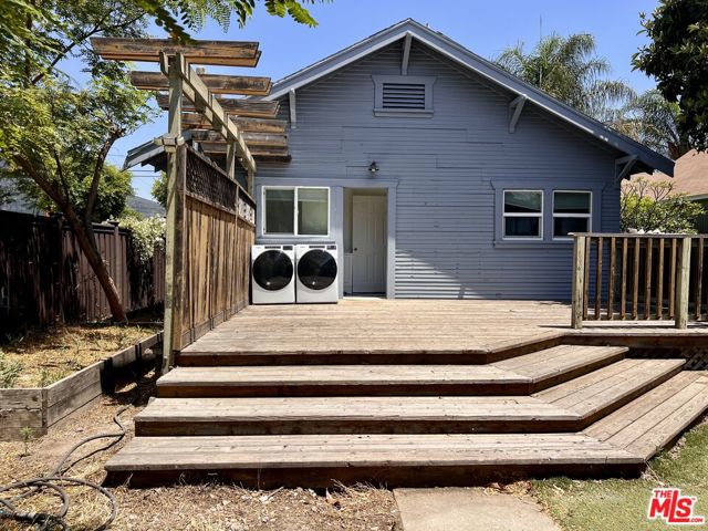 669 W Sepulveda Street, San Pedro CA: https://media.crmls.org/mediaz/0634126d-b26e-475e-b465-344f8ac33a28.jpg