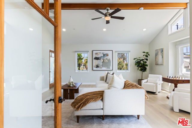 Drew Fenton | 509 Wynola Street Pacific Palisades CA | MLS: 7365865 Drew Fenton | 509 Wynola Street Pacific Palisades CA | MLS: 7365865