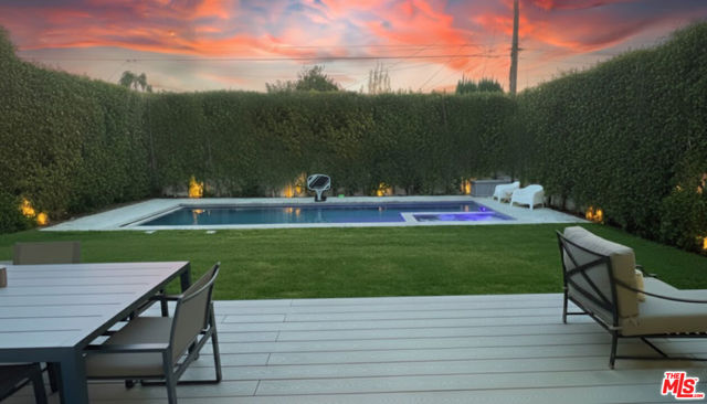 10338 Keswick Avenue, Los Angeles CA: https://media.crmls.org/mediaz/06355c44-6151-432c-9f5b-774e54fdb901.jpg