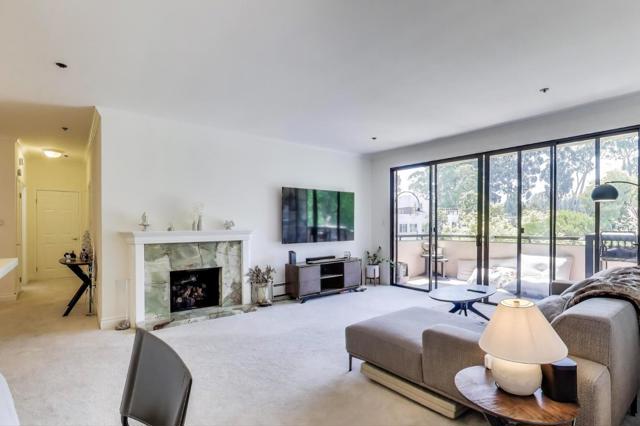 525 Almer Road, Burlingame CA: https://media.crmls.org/mediaz/06356380-0b4f-42d2-a389-f6d893e48f59.jpg