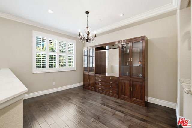 732 Tennis Club Lane photo 12