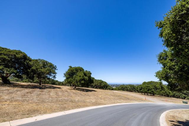 8160 Manjares, Monterey CA: https://media.crmls.org/mediaz/0636034f-e147-4500-b27d-a3a9f6c05274.jpg