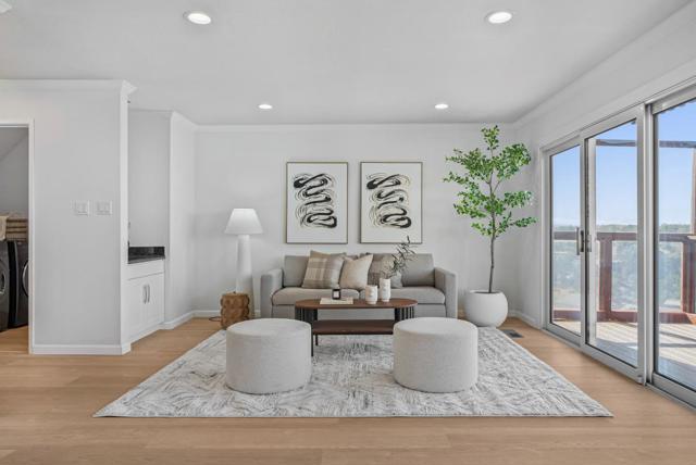 2325 Hastings Drive, Belmont CA: https://media.crmls.org/mediaz/063604c6-6df2-499b-b36c-db2bfdada7c3.jpg