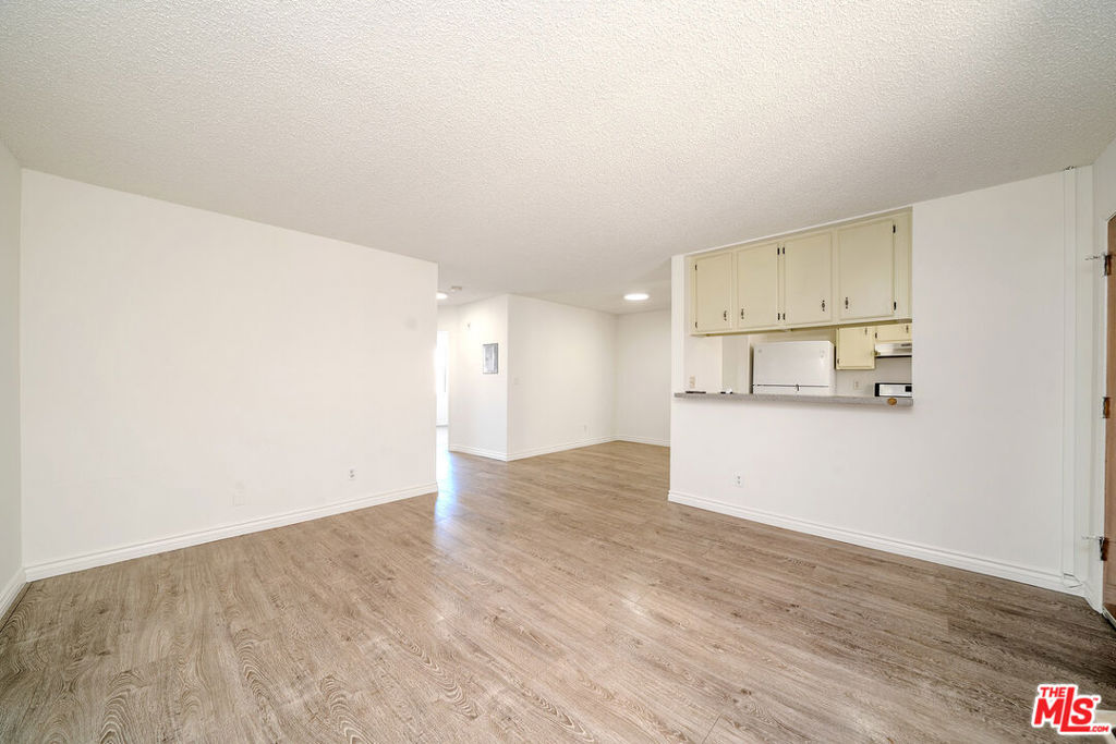 MLS #26852873 image #3