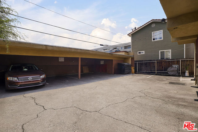  Commercial for Sale in Los Angeles, California