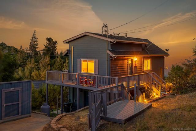 555 Manzanita Dr, Julian CA: https://media.crmls.org/mediaz/063951a9-ce28-4d75-96b5-4309d14fa56c.jpg