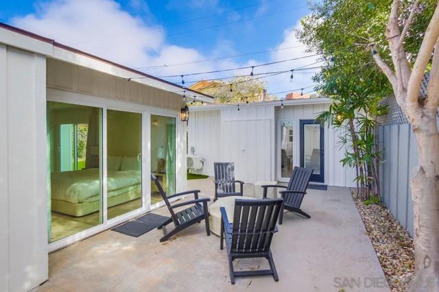 8457 Paseo Del Ocaso, La Jolla CA: https://media.crmls.org/mediaz/0639d7b6-34af-4abf-99cc-e2107955b126.jpg
