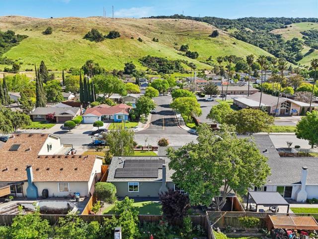 367 Curie Drive, San Jose CA: https://media.crmls.org/mediaz/063a3731-f417-4532-87eb-2fb7f2a11deb.jpg