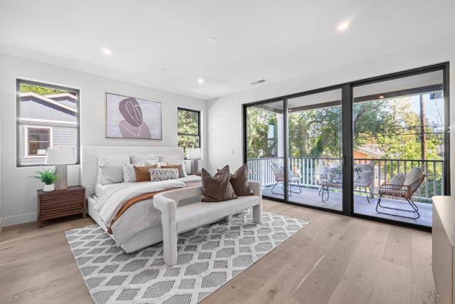 767 Cuesta Drive, Mountain View CA: https://media.crmls.org/mediaz/063a74bd-3db7-40ce-86e1-ed3672213602.jpg