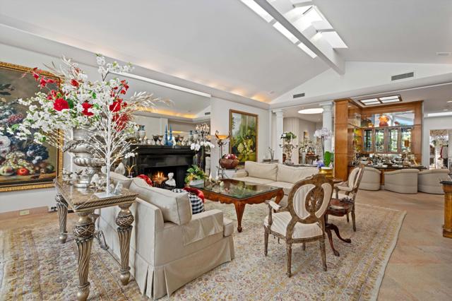 Image 11 of 43 For 42 Fincher Way