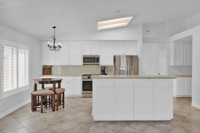 Detail Gallery Image 17 of 64 For 23326 Red Willow Way, Murrieta,  CA 92562 - 3 Beds | 2 Baths