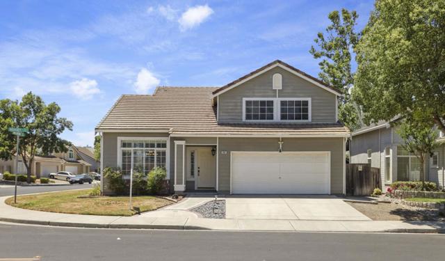 2961 Highgate Lane, Tracy CA: https://media.crmls.org/mediaz/063e9c8e-1245-4b15-8768-430c3d056bdc.jpg