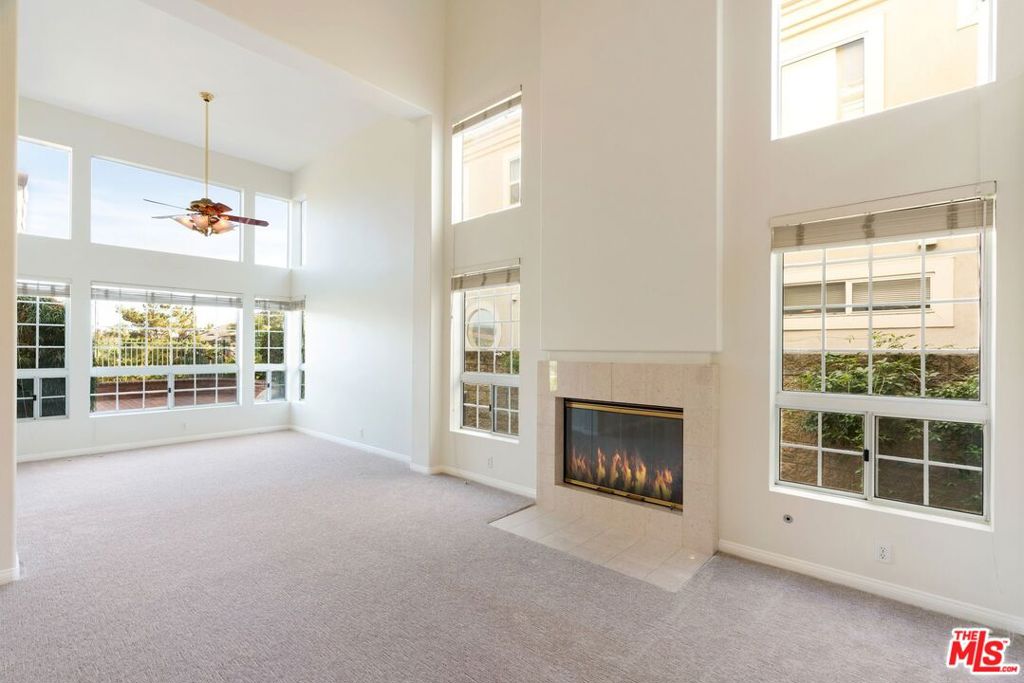 063f733a E1b7 451c A255 606e827a31d9