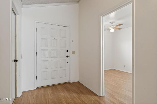 Detail Gallery Image 8 of 50 For 2920 Seahorse Ave, Ventura,  CA 93001 - 3 Beds | 2 Baths