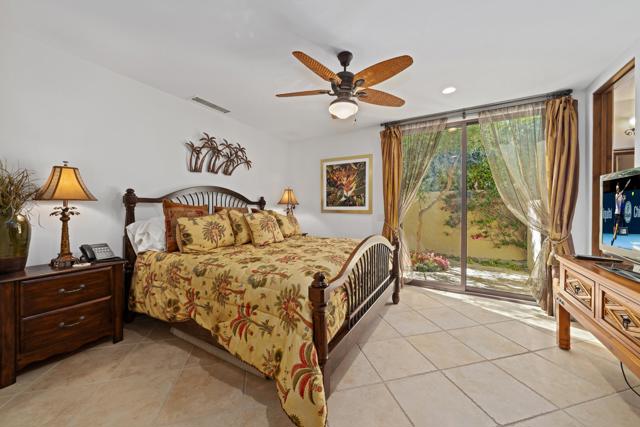 80675 Via Portofino, La Quinta CA: https://media.crmls.org/mediaz/063fc67e-9d43-4cf5-811b-ae7c8a288aa2.jpg