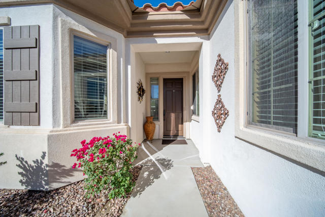 80600 Avenida Santa Carmen, Indio CA: https://media.crmls.org/mediaz/064008e0-cd69-408e-b617-7885ad202db9.jpg